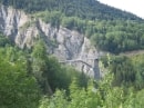 sur la route, hélas !